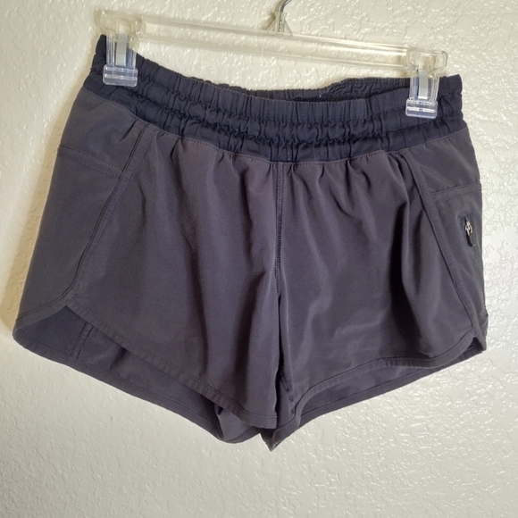 Lululemon Track That Short 4” Sz 4 - Picture 1 of 5